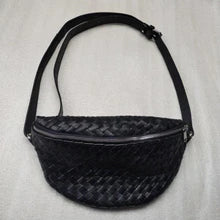 Mauritius  Parker Crossbody