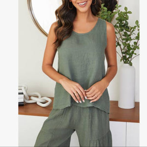 Milio Milano Linen Back Button Sleeveless Top