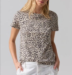 The Perfect Tee Flower POP