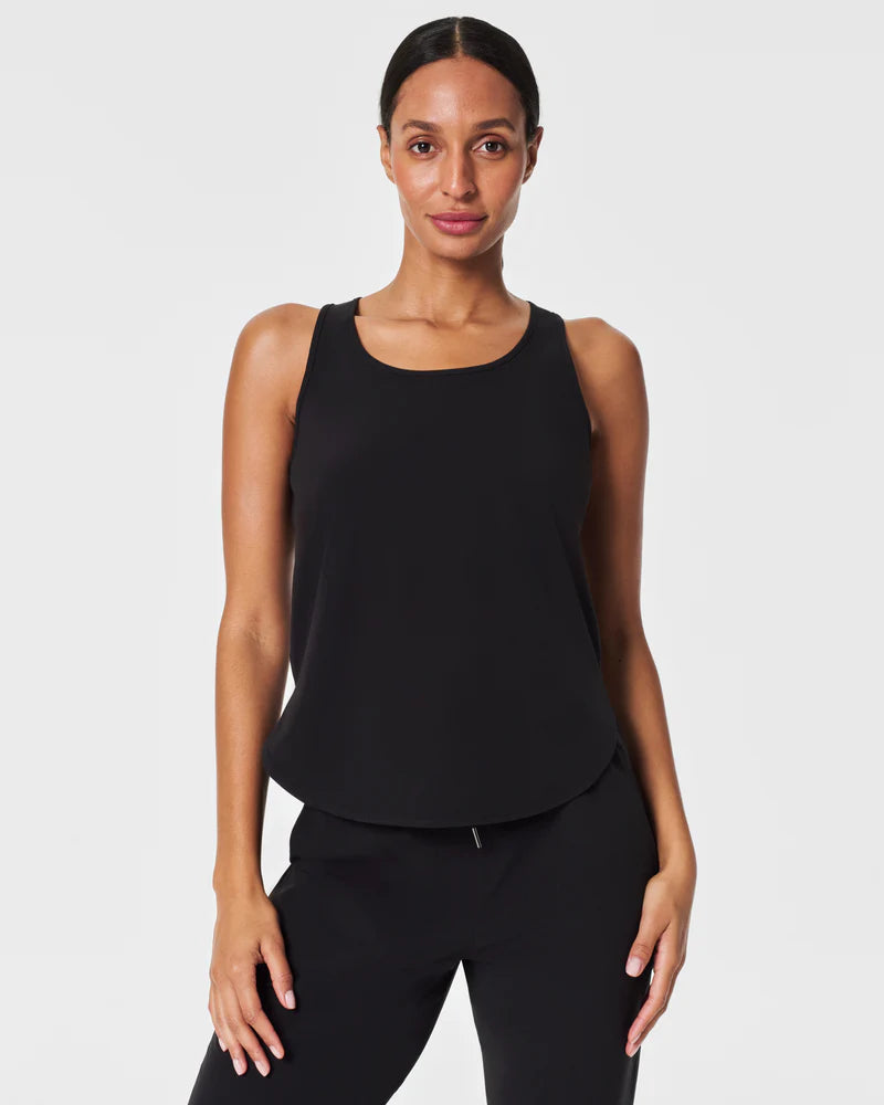 SPANX Casual Fridays Curved Hem Tank