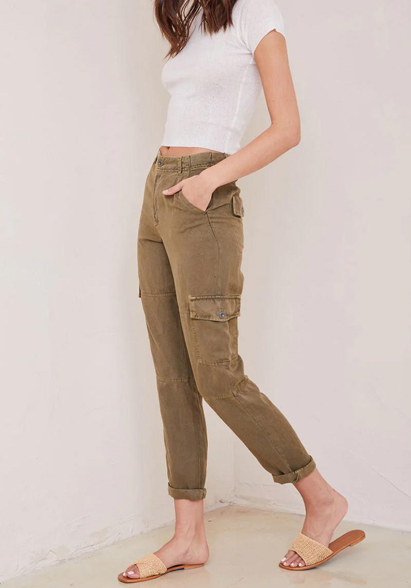 Bella Dahl Rolled Cargo Pocket Pant