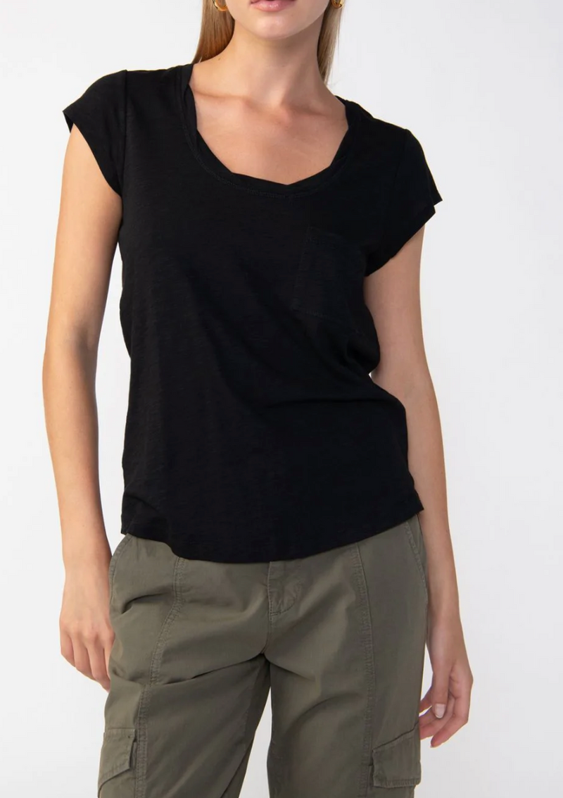 Sanctuary Traveler Twist Tee